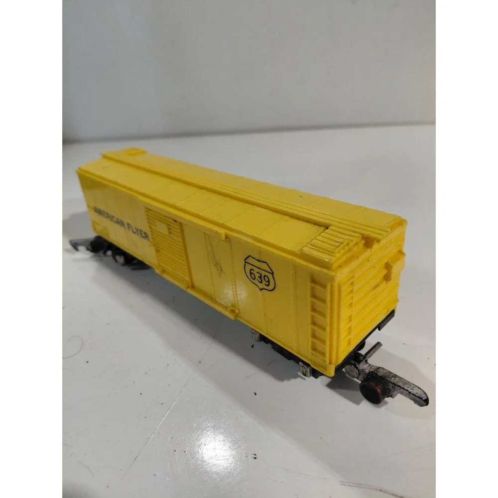 American Flyer 639 Electric Trains S Gauge Model Railroad Yellow Boxcar